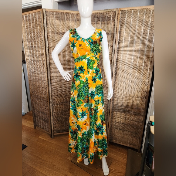 Hukilau Tropical Dress, Vintage Size 12 - Picture 1 of 5
